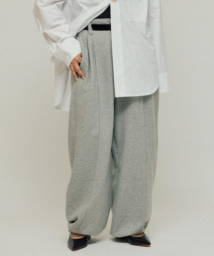 立體剪裁寬鬆長褲 / 褲腳抽繩