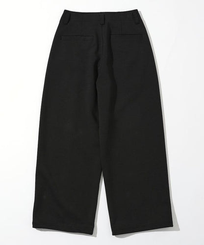 立體剪裁寬鬆長褲 / 褲腳抽繩