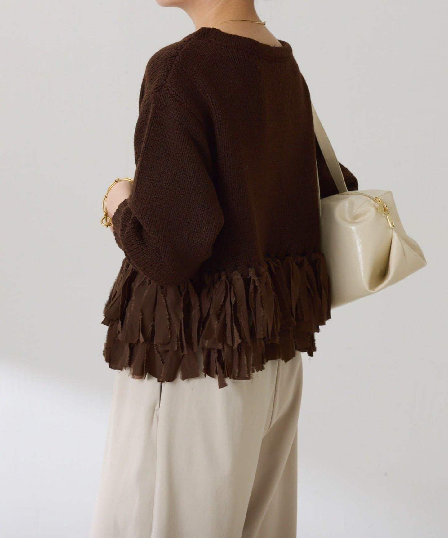 下襬流蘇針織衫