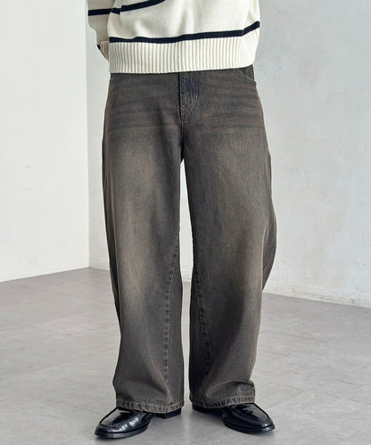 【可成套搭配】腰部鉤扣後褶牛仔褲