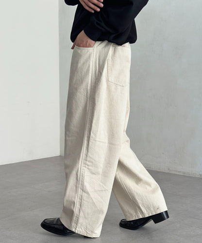 【可成套搭配】腰部鉤扣後褶牛仔褲