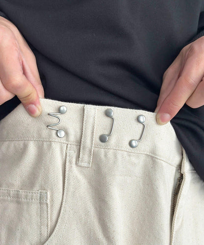 【可成套搭配】腰部鉤扣後褶牛仔褲
