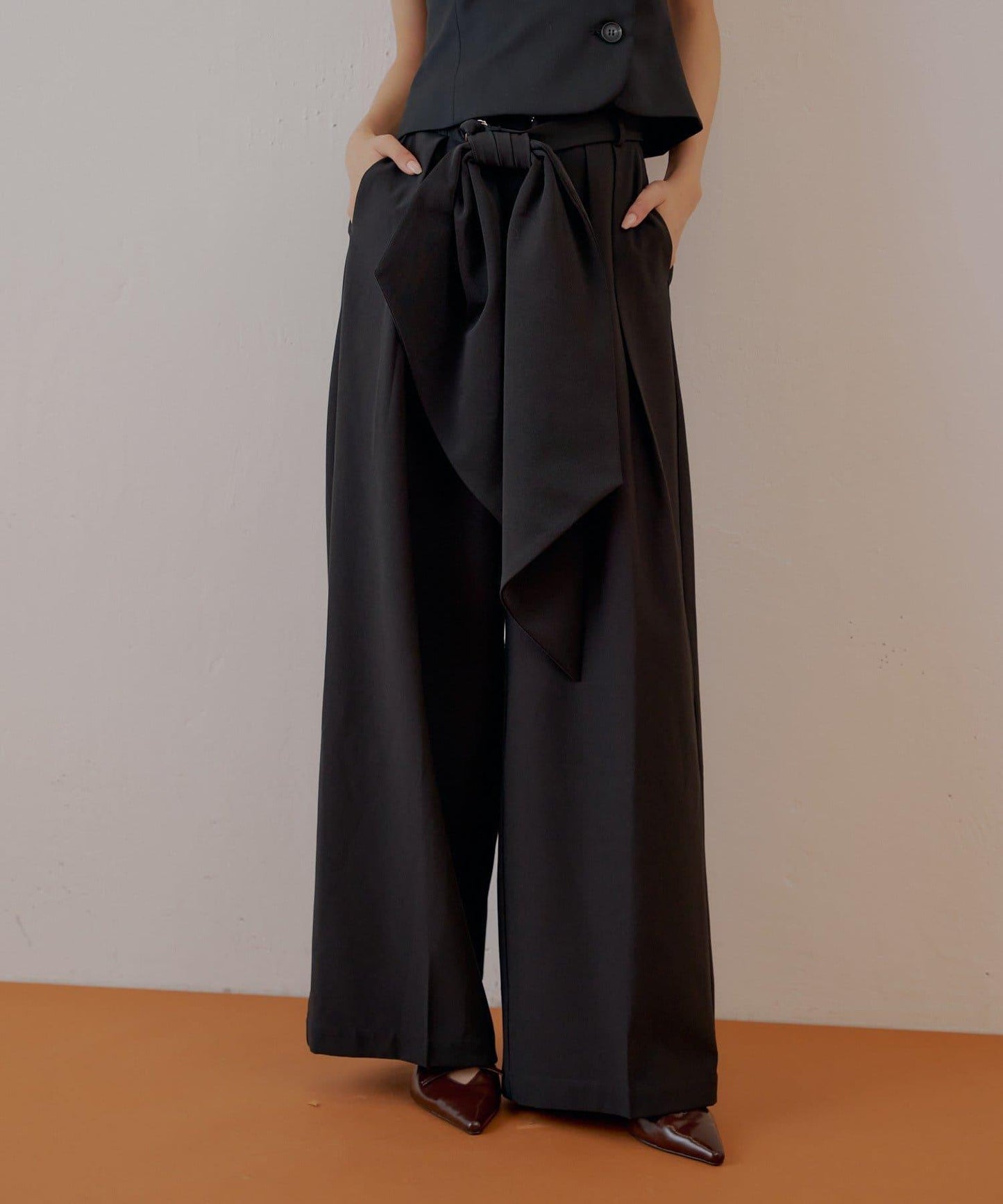 【SALON by Chico】 大蝴蝶結長款休閒褲