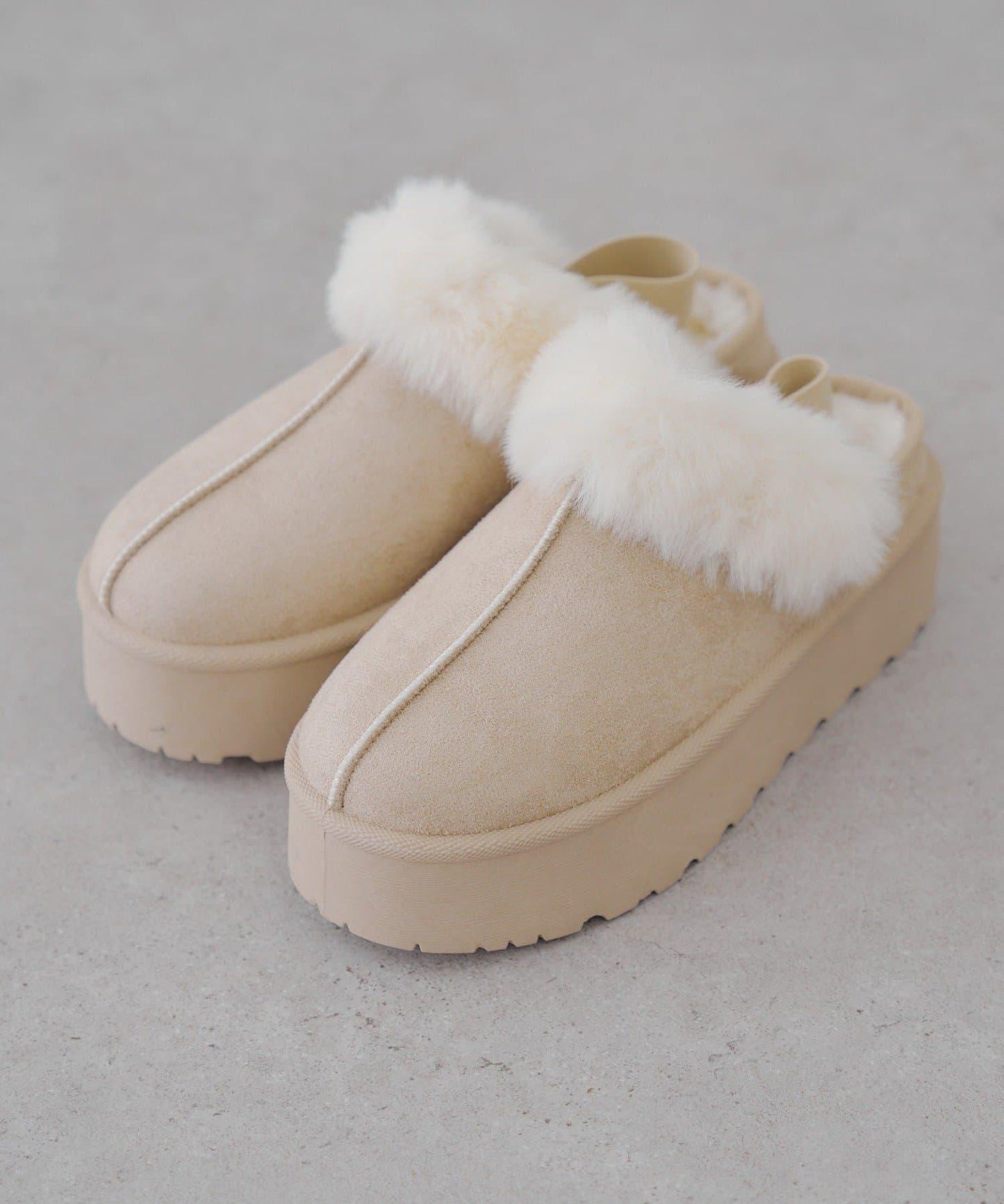 【RMAF】仿麂皮羊羔絨涼拖