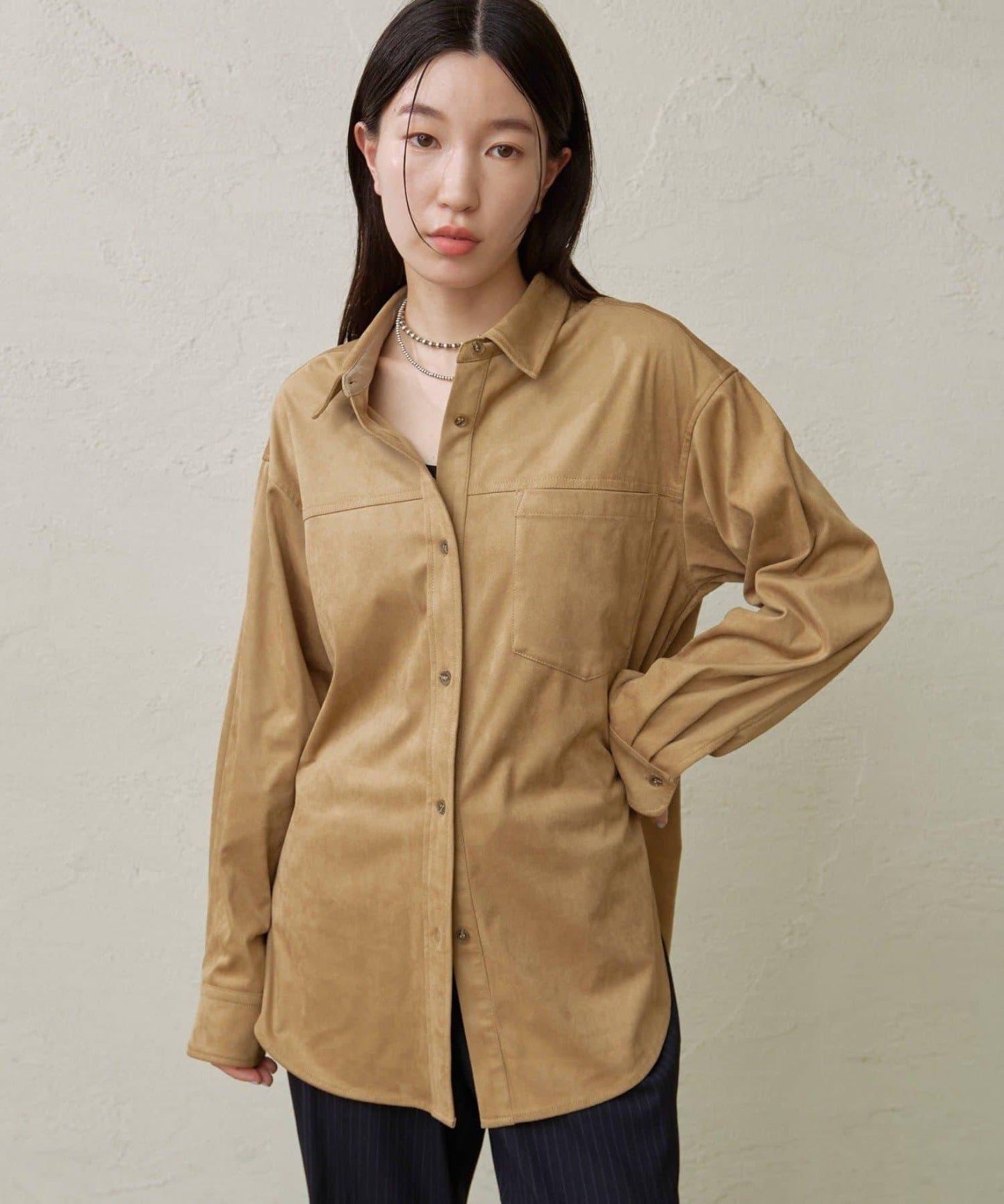 仿麂皮翻領襯衫