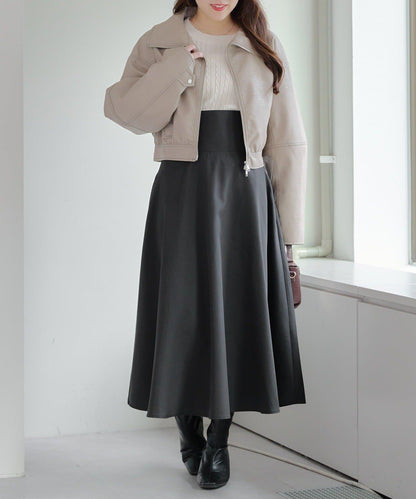 拼色仿皮縫線短夾克