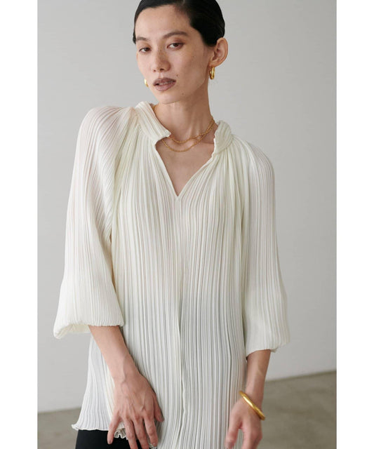 百褶寬鬆罩衫