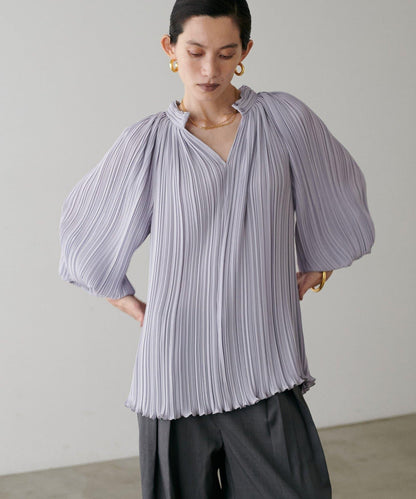 百褶寬鬆罩衫