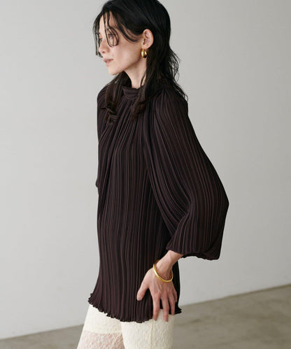 百褶寬鬆罩衫
