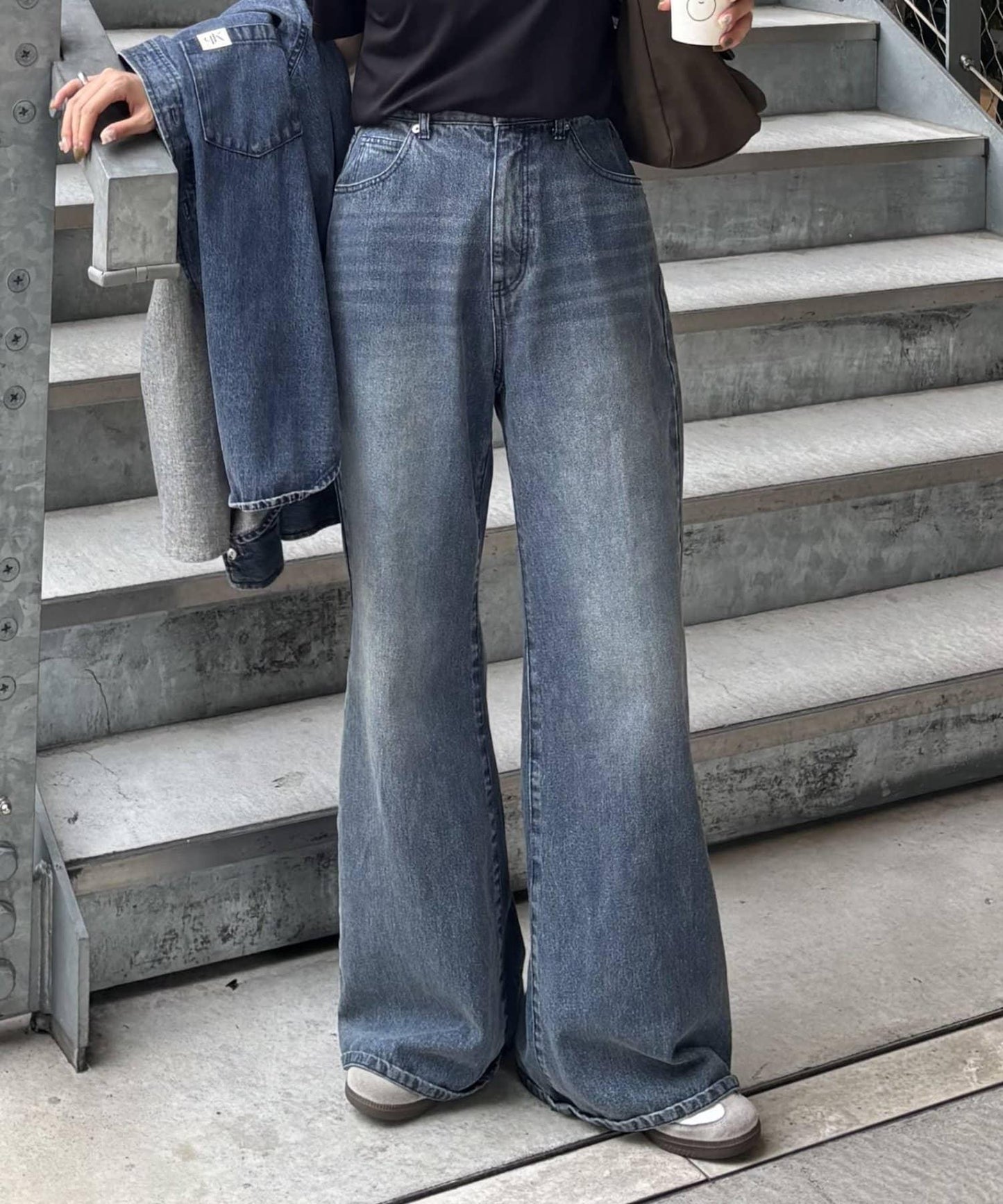 【PIKO企畫 / 腰部可調節】雙排扣喇叭牛仔褲