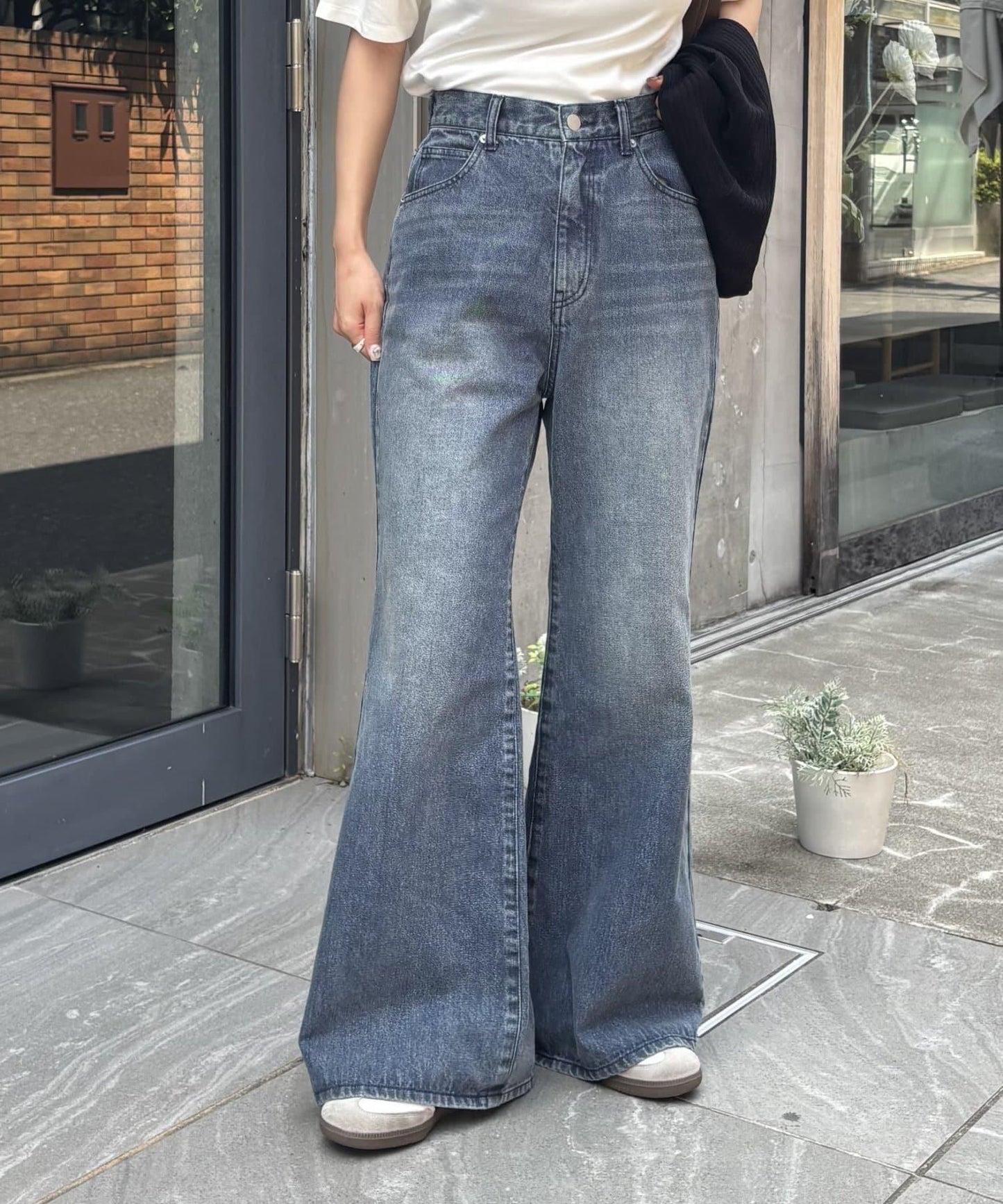 【PIKO企畫 / 腰部可調節】雙排扣喇叭牛仔褲