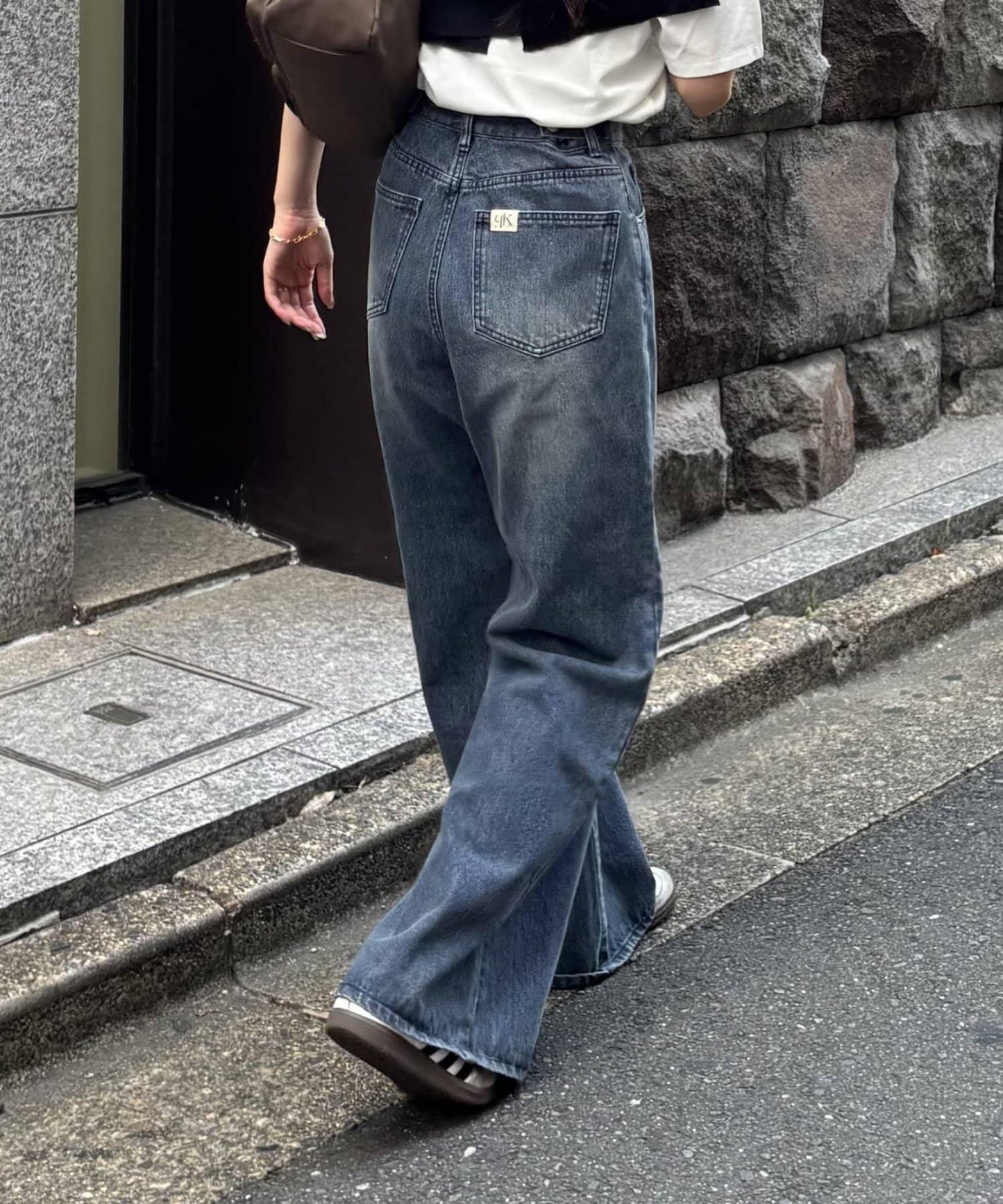 【PIKO企畫 / 腰部可調節】雙排扣喇叭牛仔褲