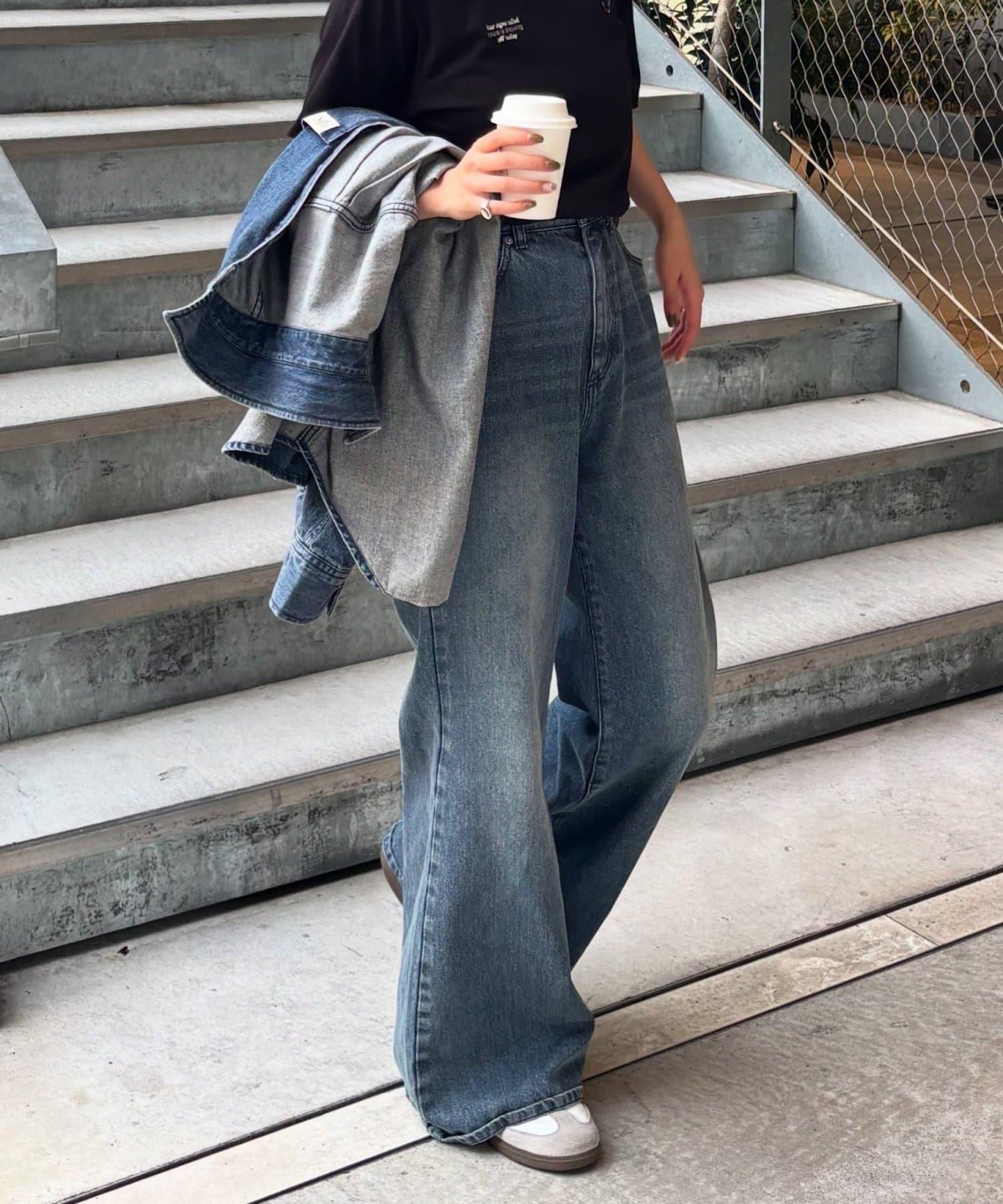 【PIKO企畫 / 腰部可調節】雙排扣喇叭牛仔褲