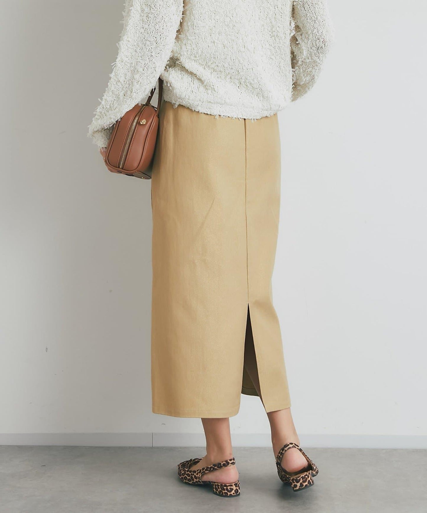 顯瘦日常百搭箔面斜紋布直筒裙