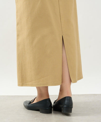 顯瘦日常百搭箔面斜紋布直筒裙