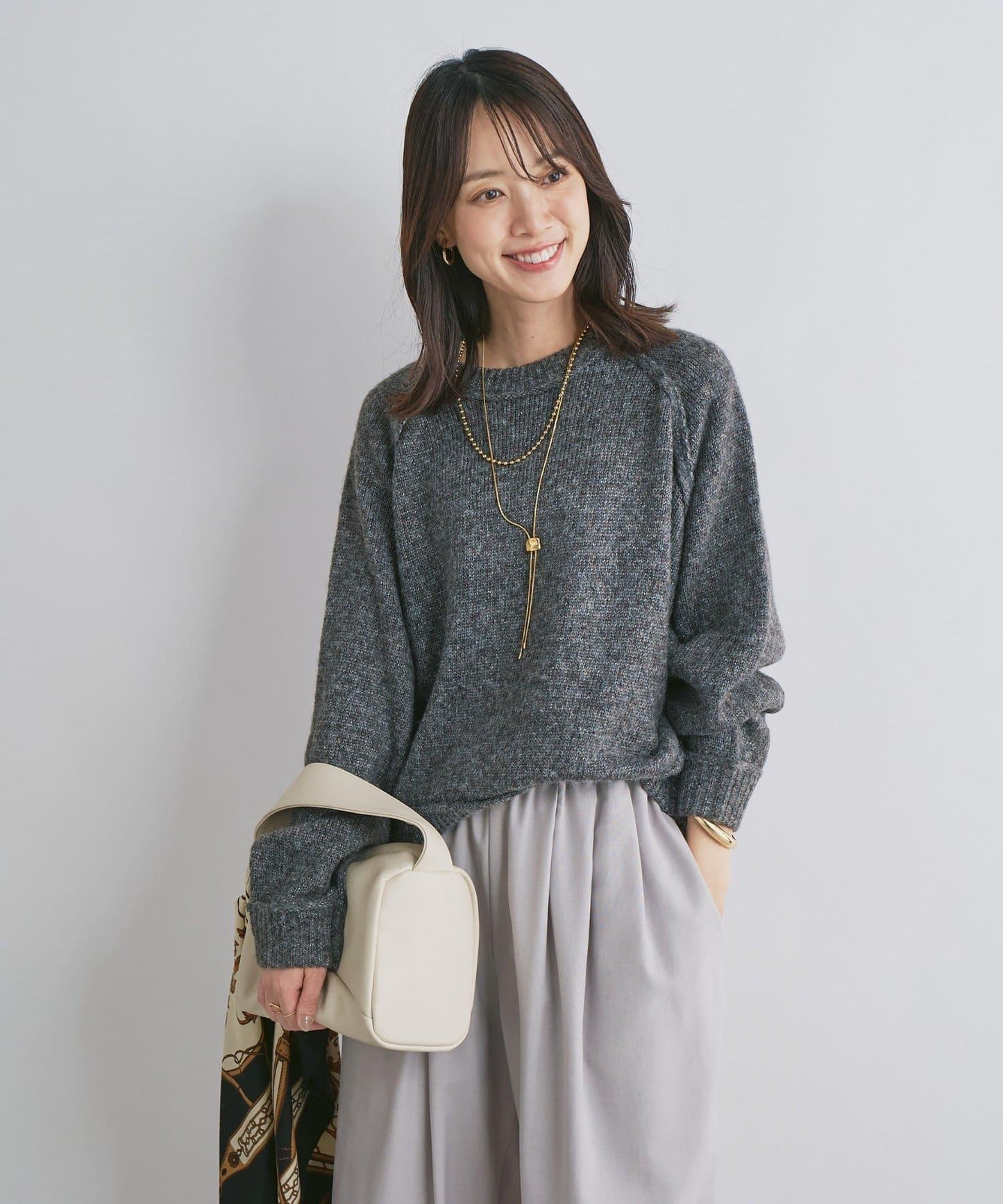 拉鍊亮絲紗線插肩袖針織衫