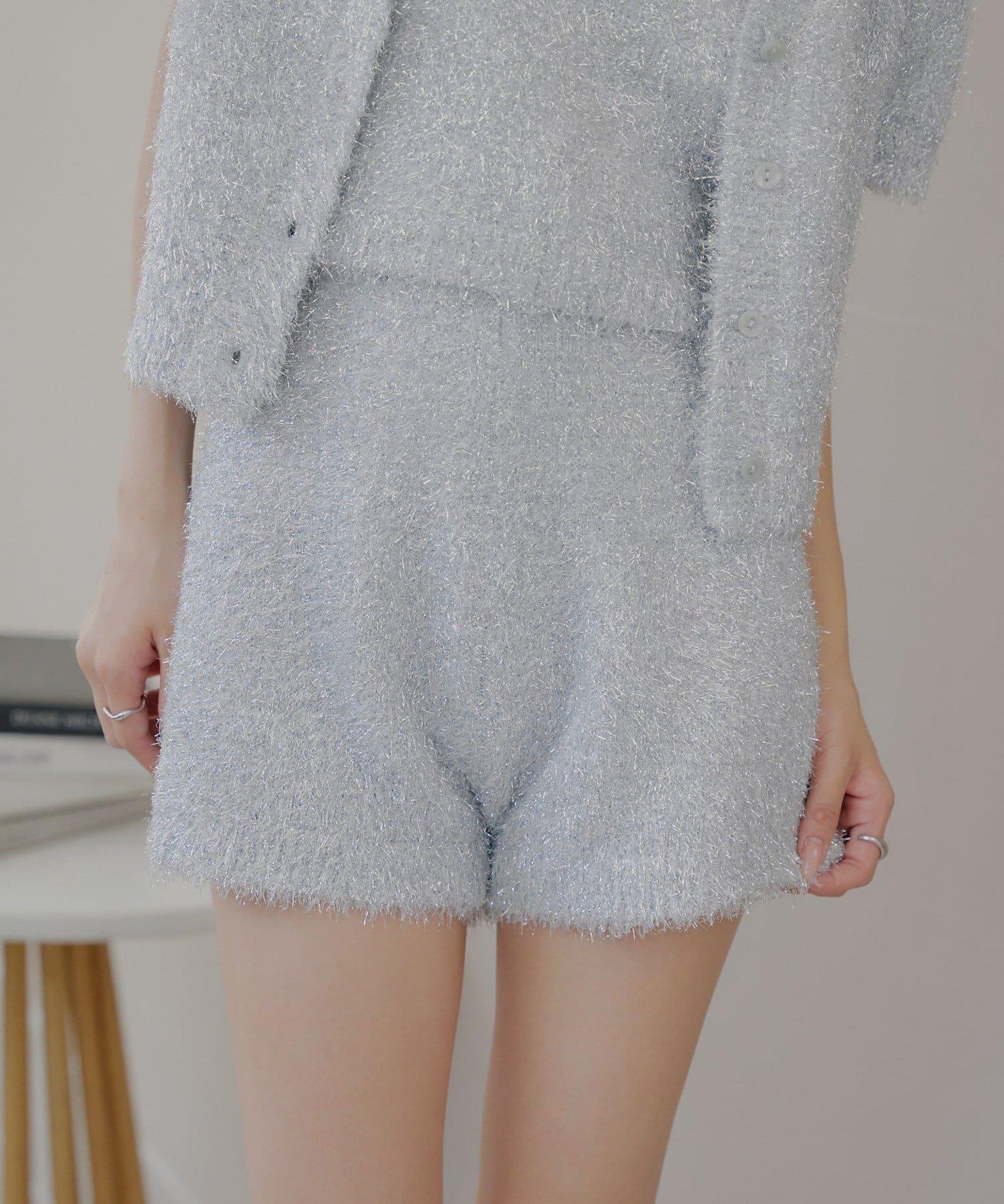 【Chico】亮片長毛針織短褲