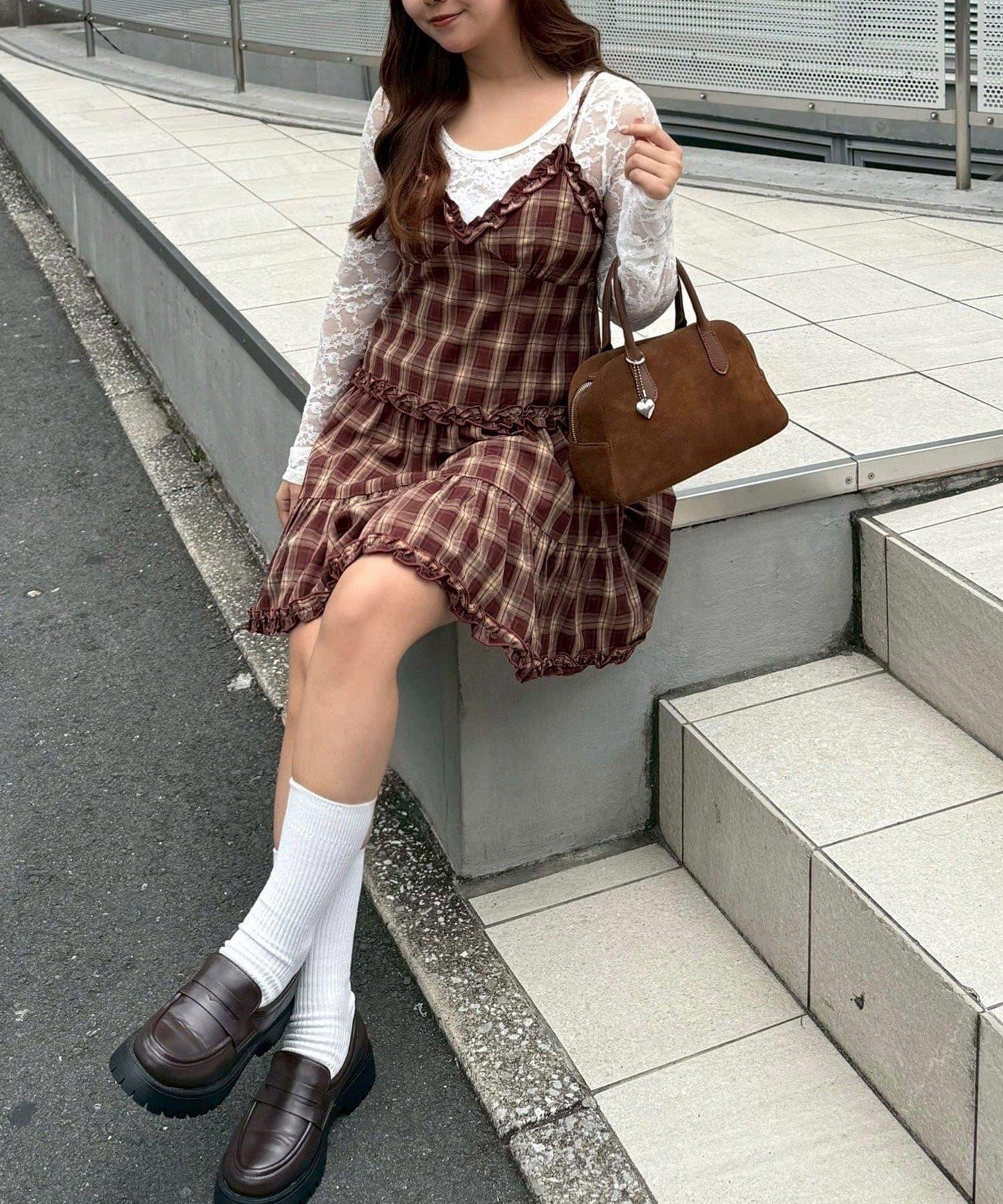 格紋層疊吊帶長款上衣