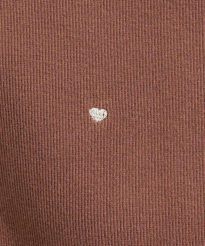 迷你愛心刺繡長袖T恤