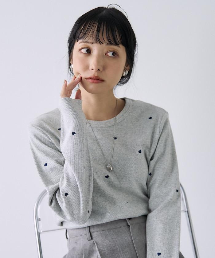 迷你愛心刺繡長袖T恤