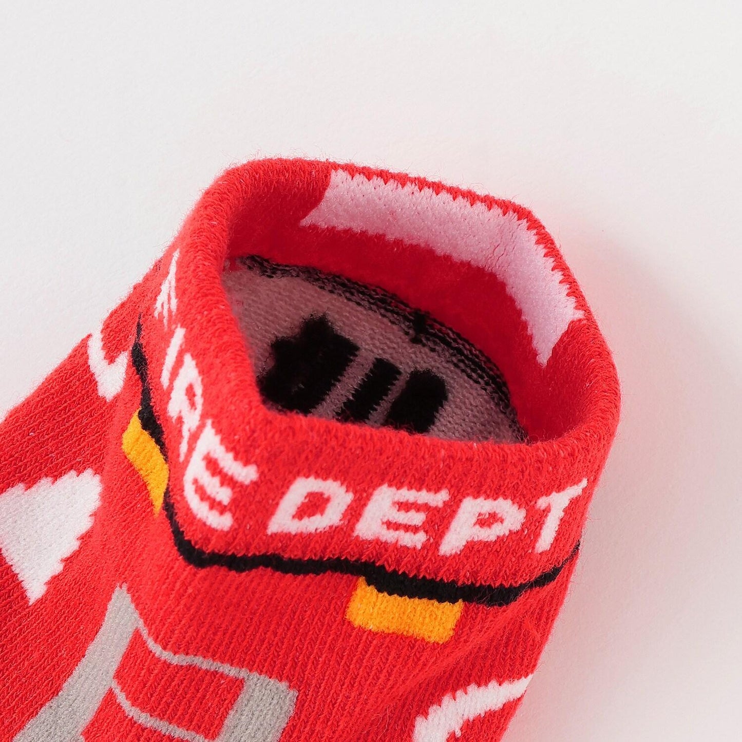 4款交通工具短襪