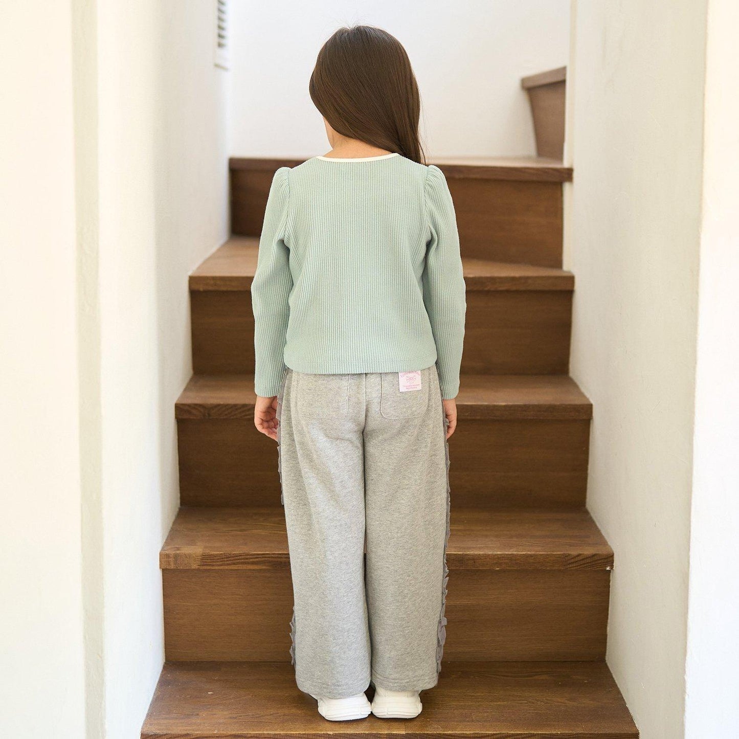 【防起球加絨】側邊荷葉邊寬鬆版型衛褲