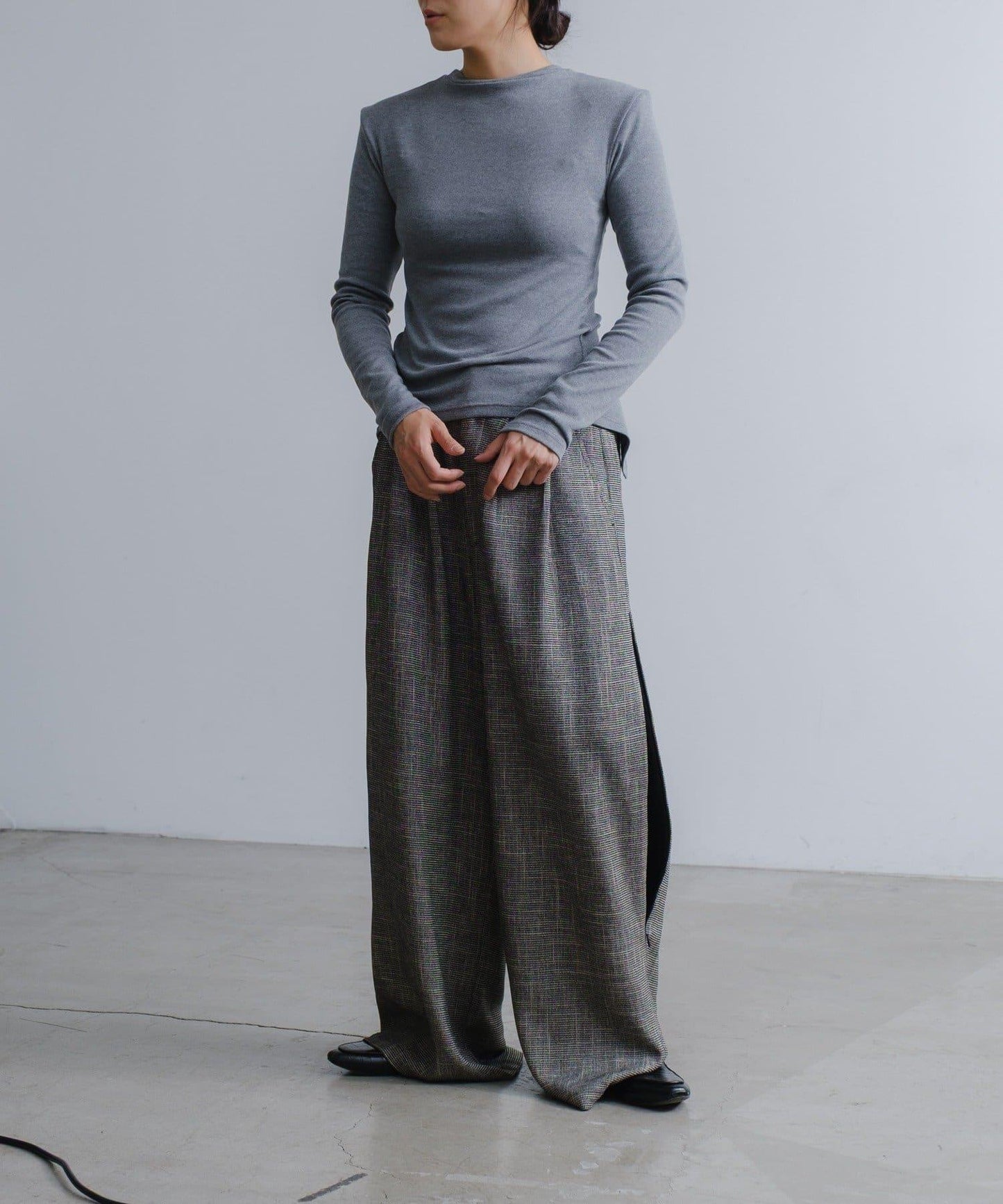 KARAMI設計款長褲