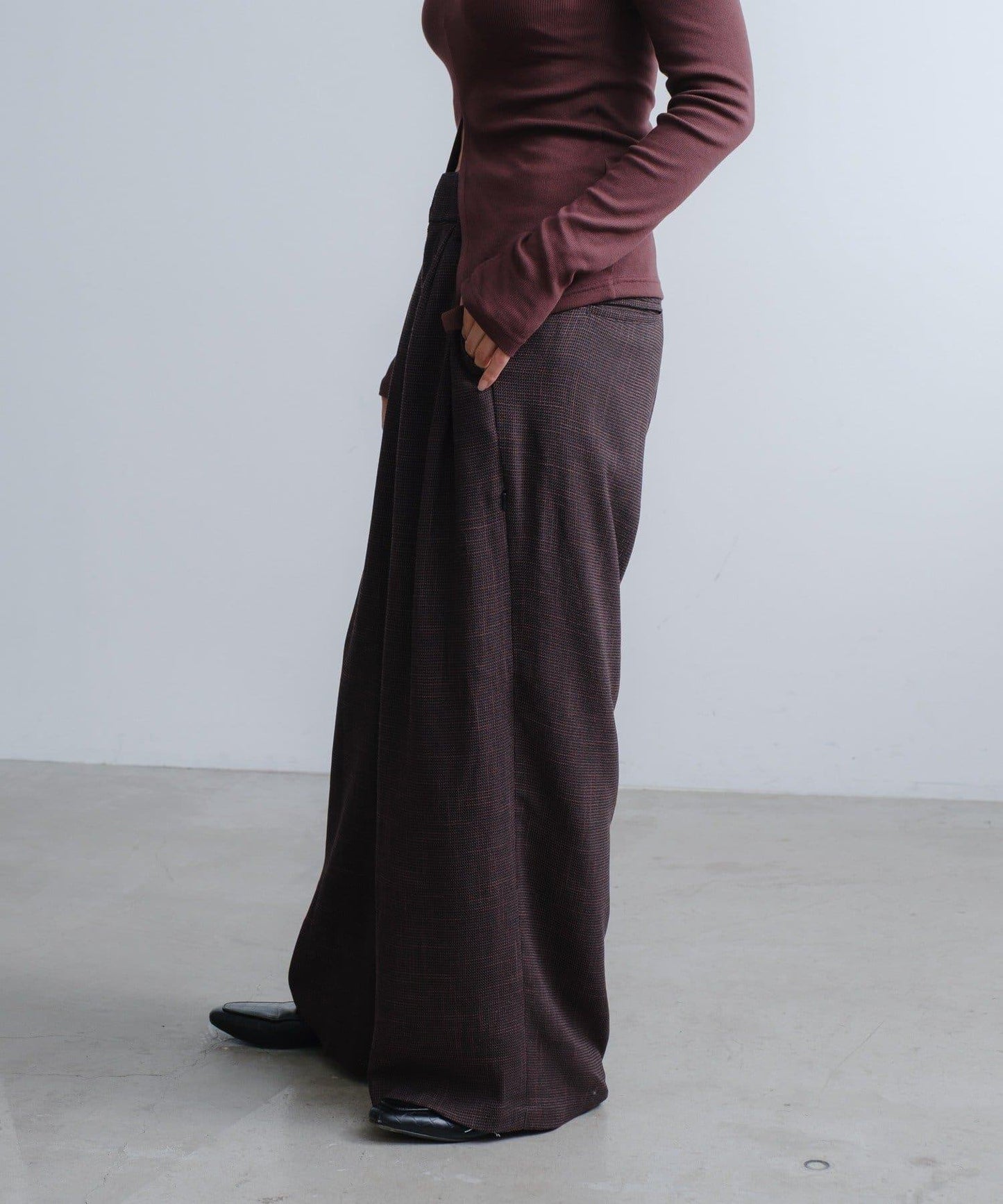 KARAMI設計款長褲