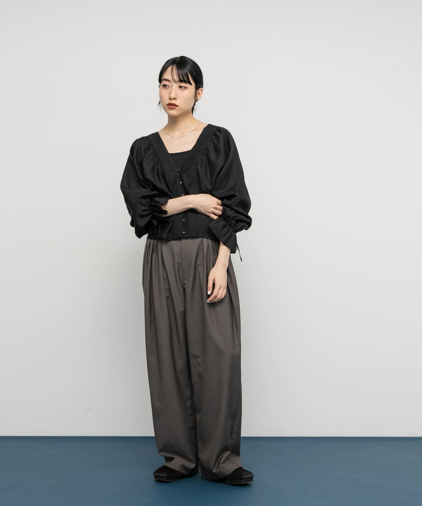 褶皺拼接襯衫