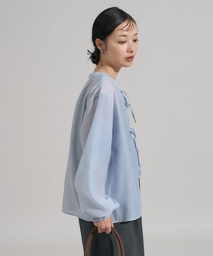 泡芙袖蝴蝶結兩穿襯衫