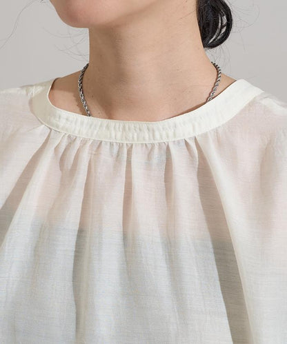 泡芙袖蝴蝶結兩穿襯衫