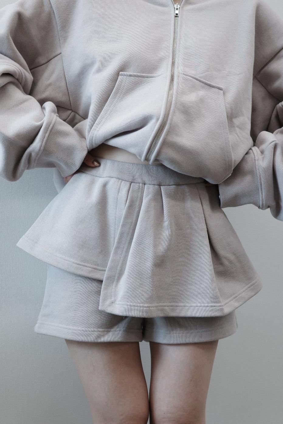 邊緣荷葉邊短褲