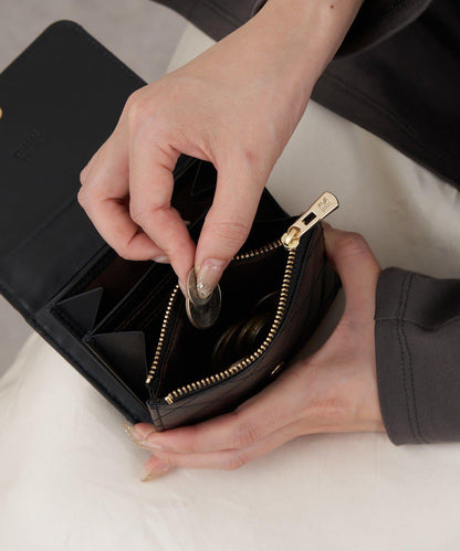 菱格紋皮革雙摺錢包