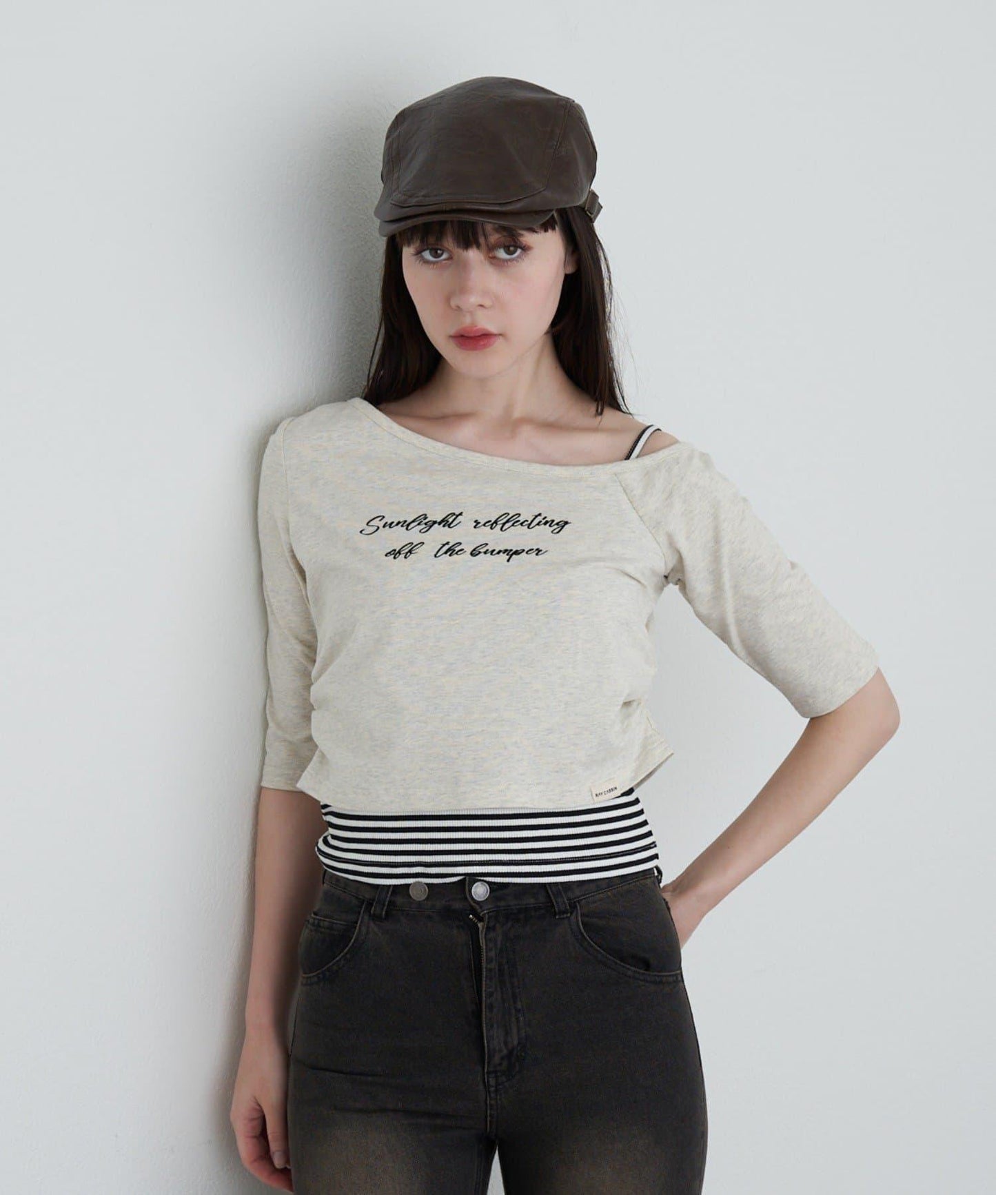 【RAY CASSIN】フロッキーロゴワンショルレイヤードTシャツ