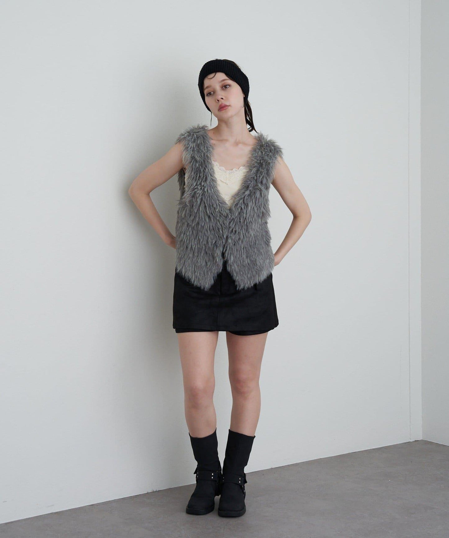 【RAY CASSIN】毛絨針織背心