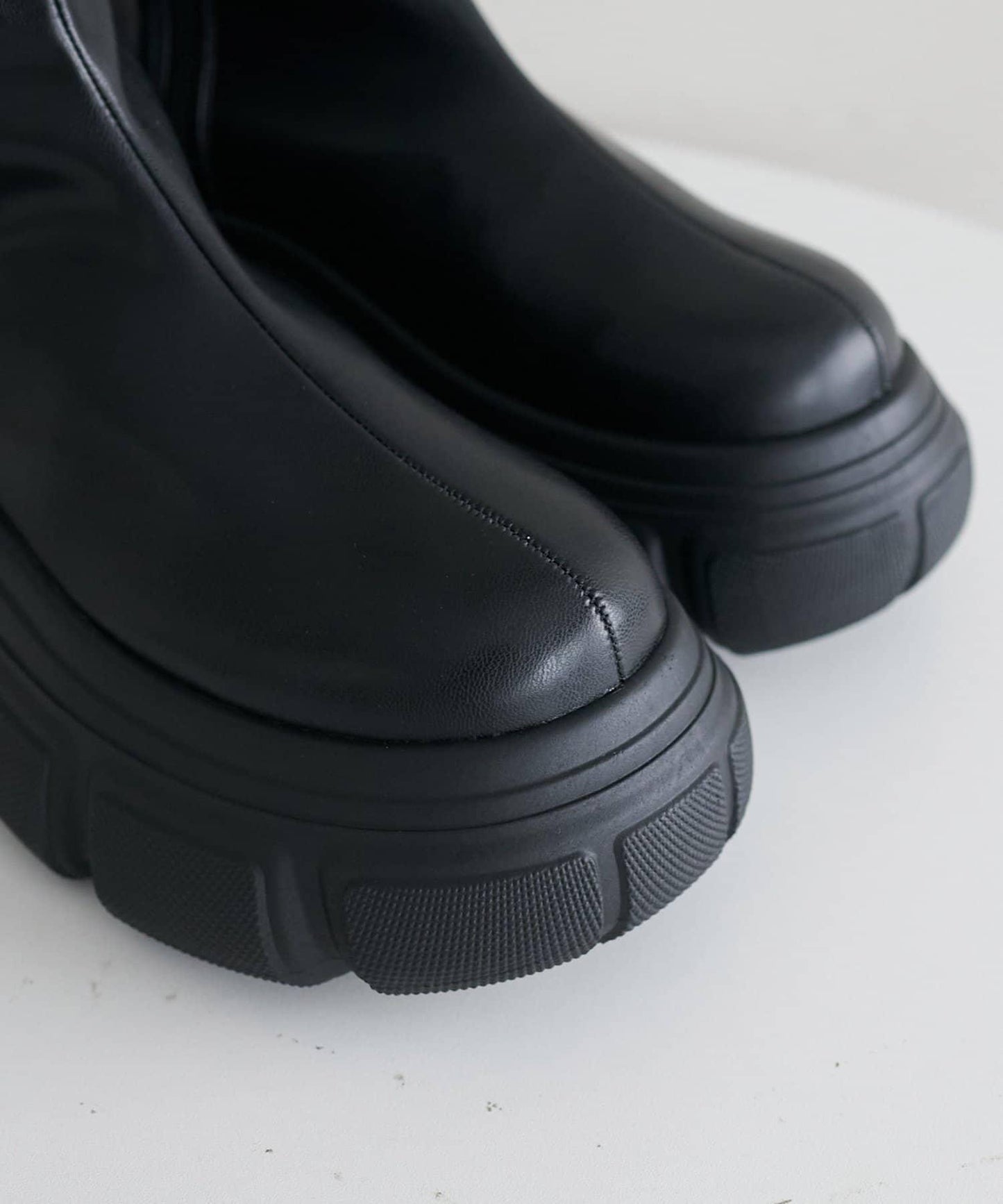 【Discoat】厚底彈力短靴