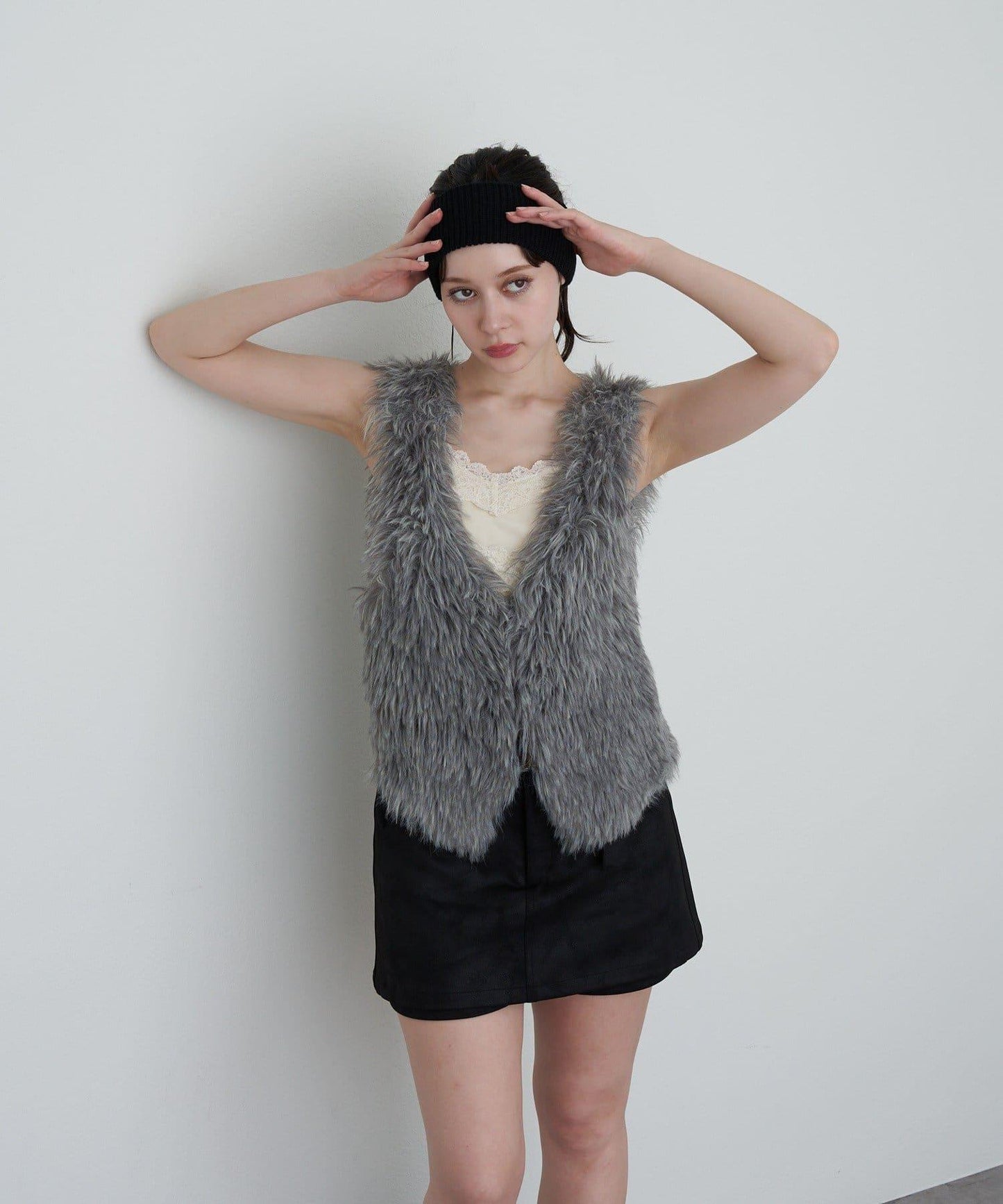 【RAY CASSIN】毛絨針織背心