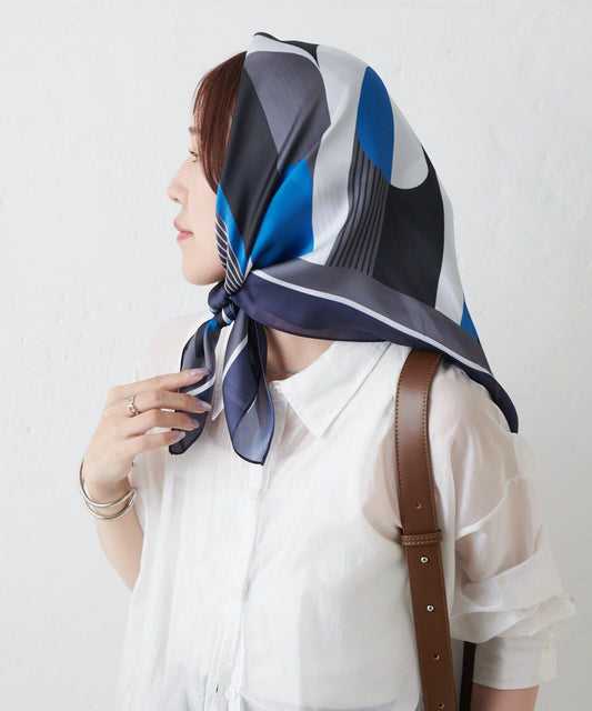 幾何圖案絲巾 70×70