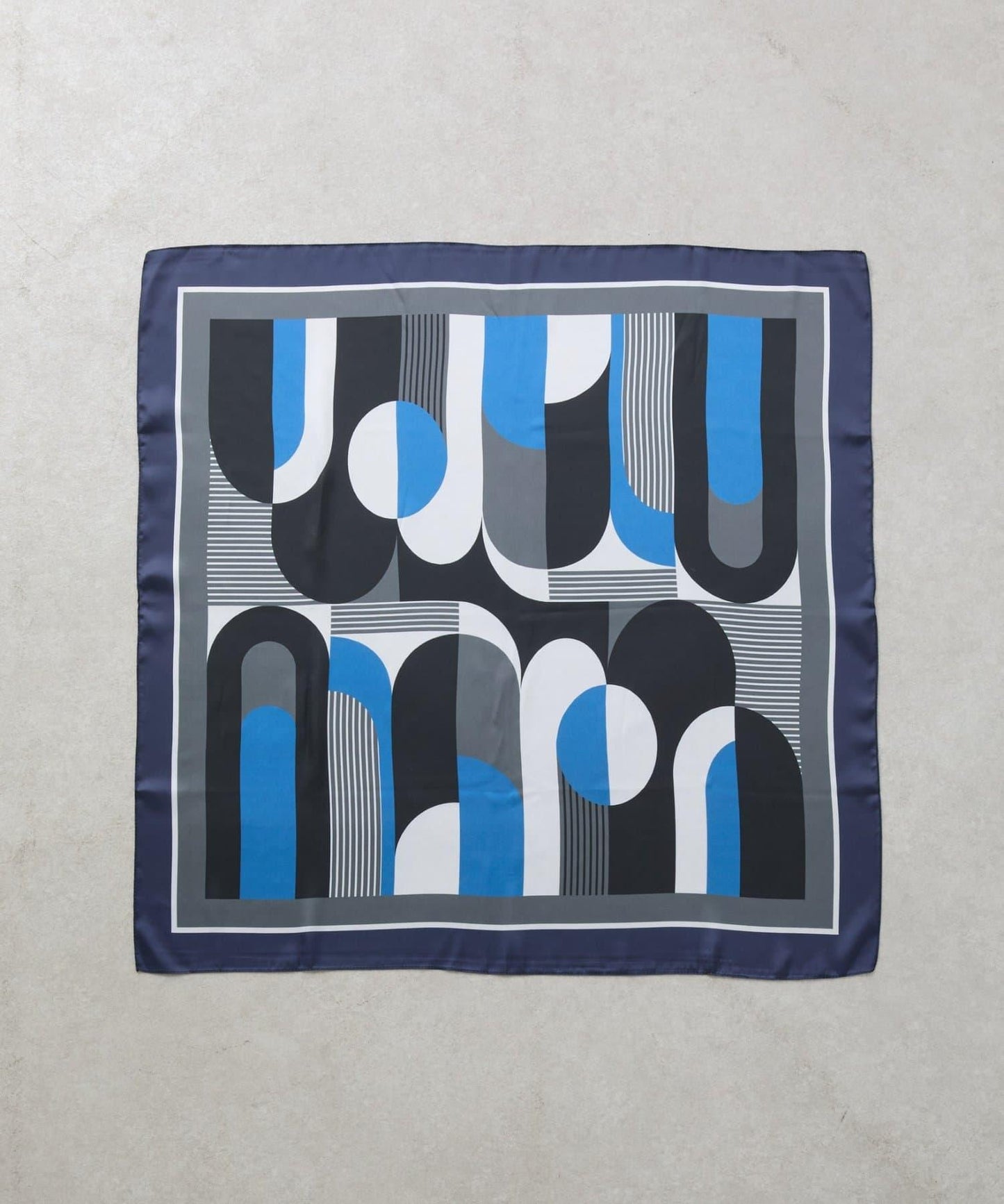 幾何圖案絲巾 70×70