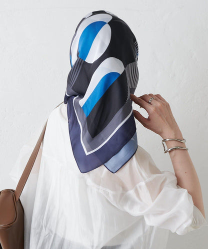 幾何圖案絲巾 70×70