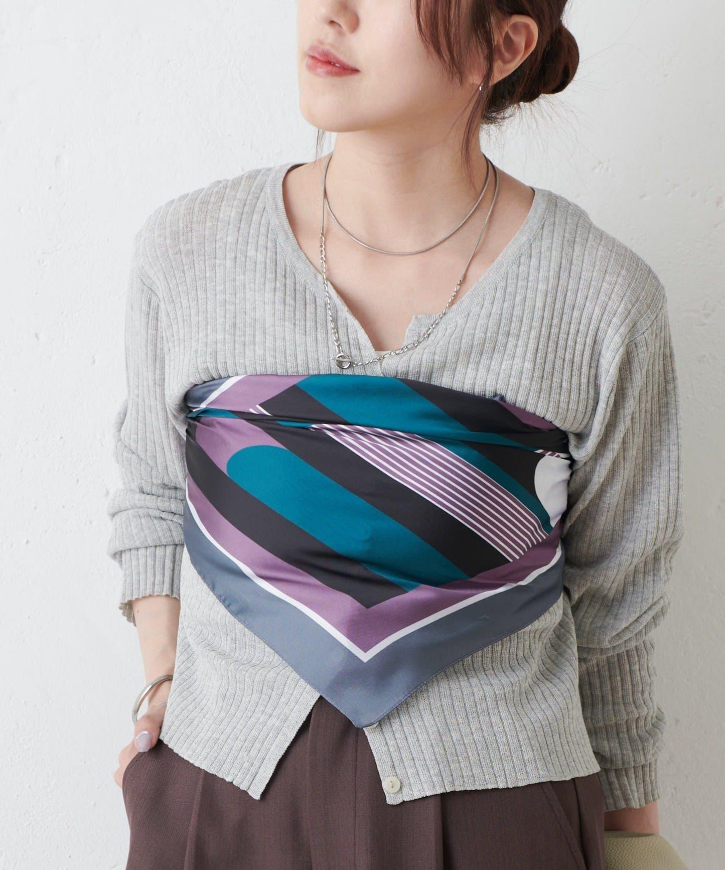 幾何圖案絲巾 70×70