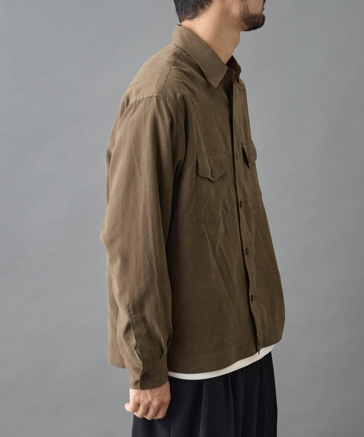 【AW】窄版桃皮西部風短款襯衫