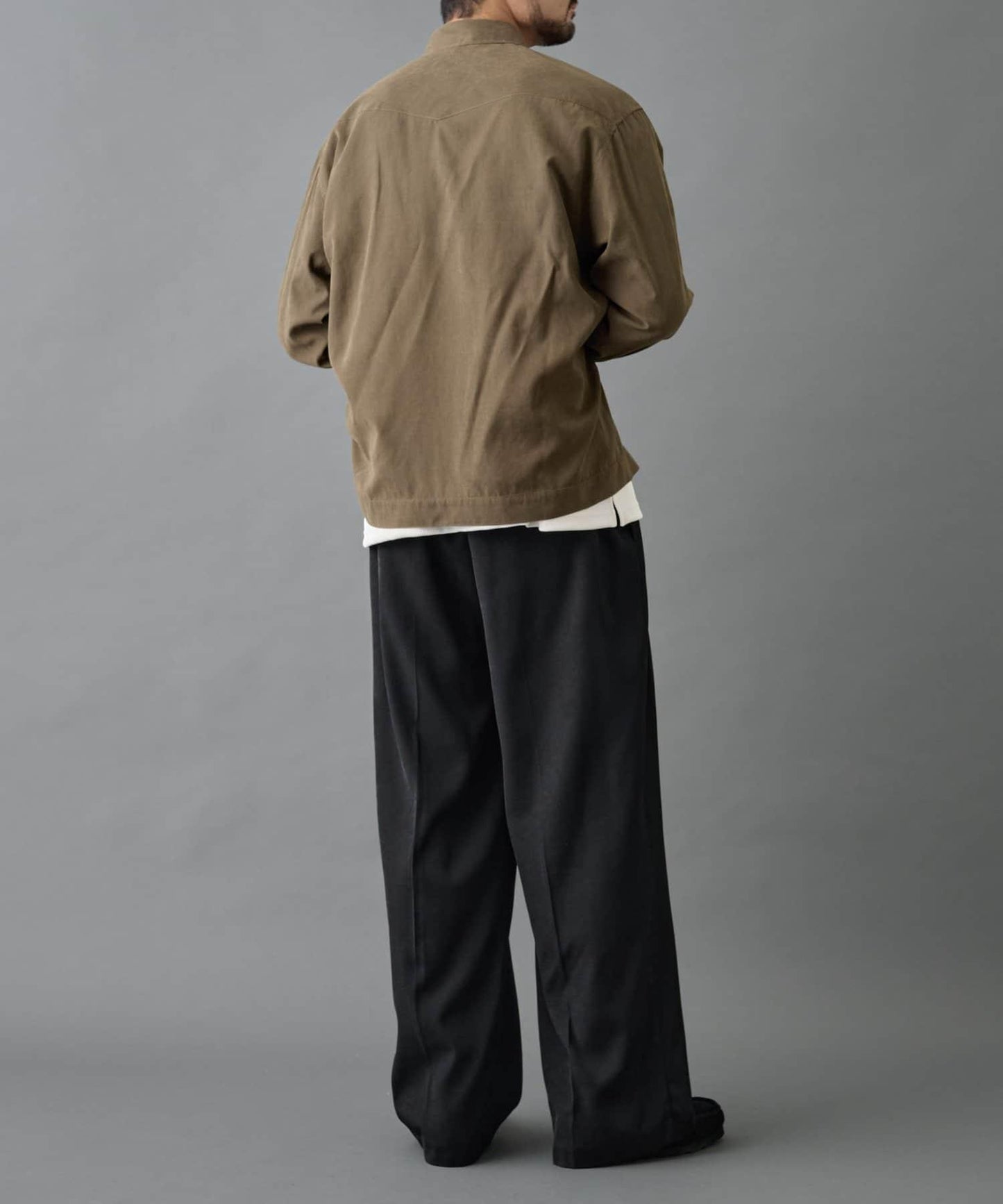 【AW】窄版桃皮西部風短款襯衫