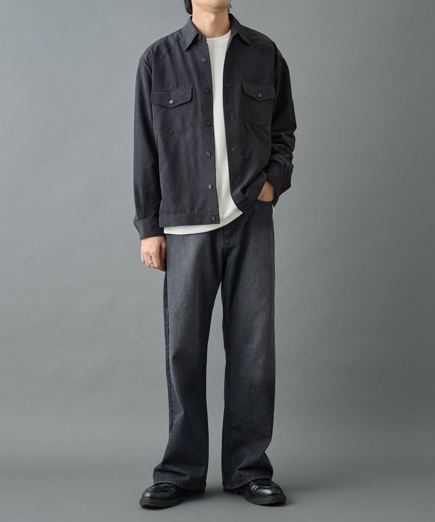 【AW】窄版桃皮西部風短款襯衫