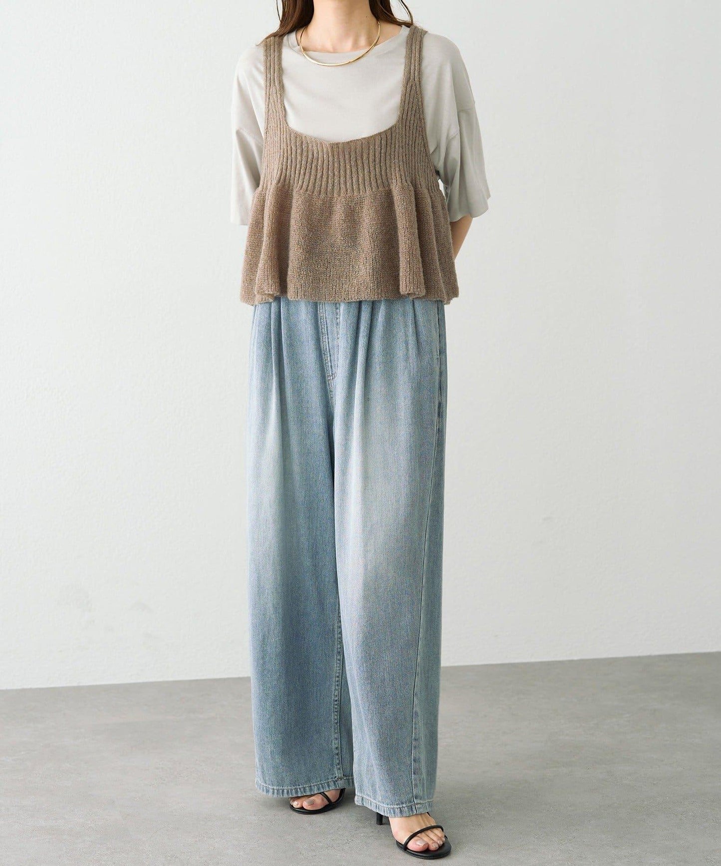 【25AW新色展開/リバイバル】ニットフレアビスチェ