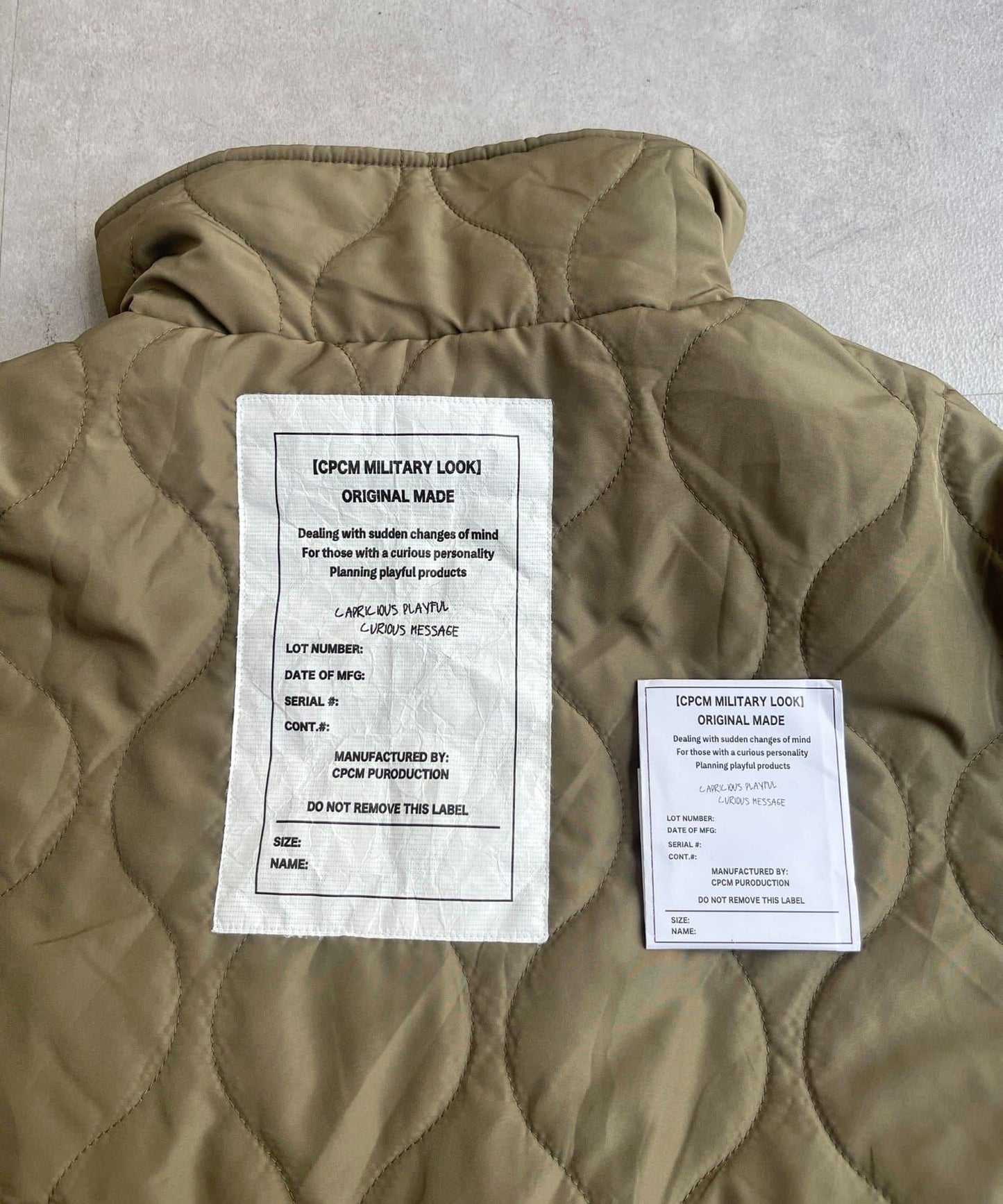 可雙面穿怪獸夾克