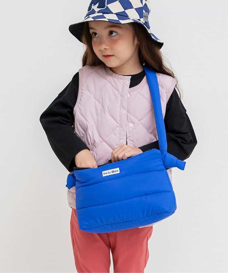 one by more 羽絨包