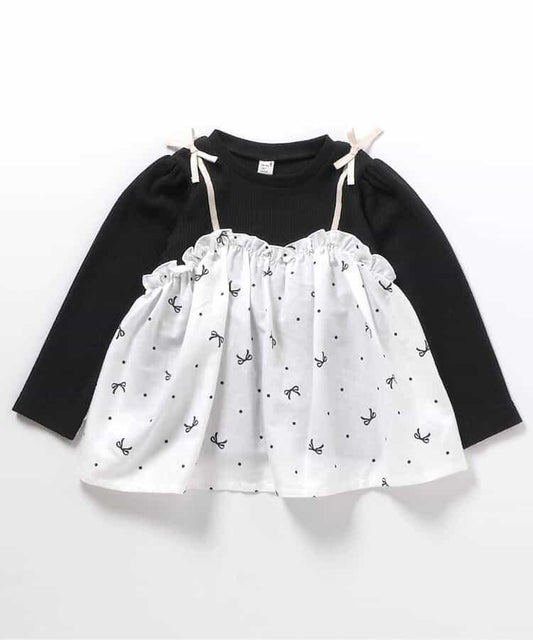 華夫格拼接喇叭袖上衣