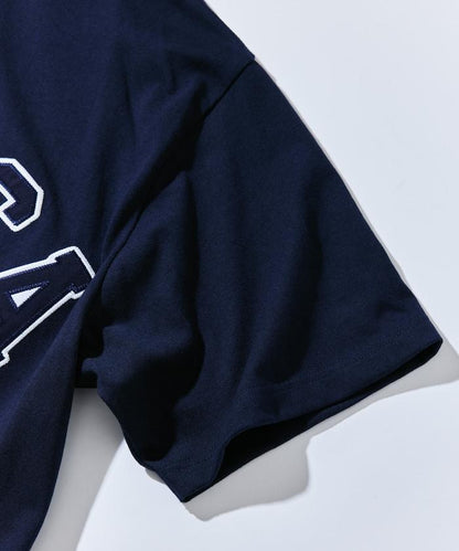 【Exclusive】雙標拱形字母圓領短袖T恤