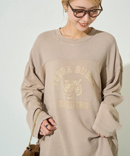 拼接印花工藝套頭衫